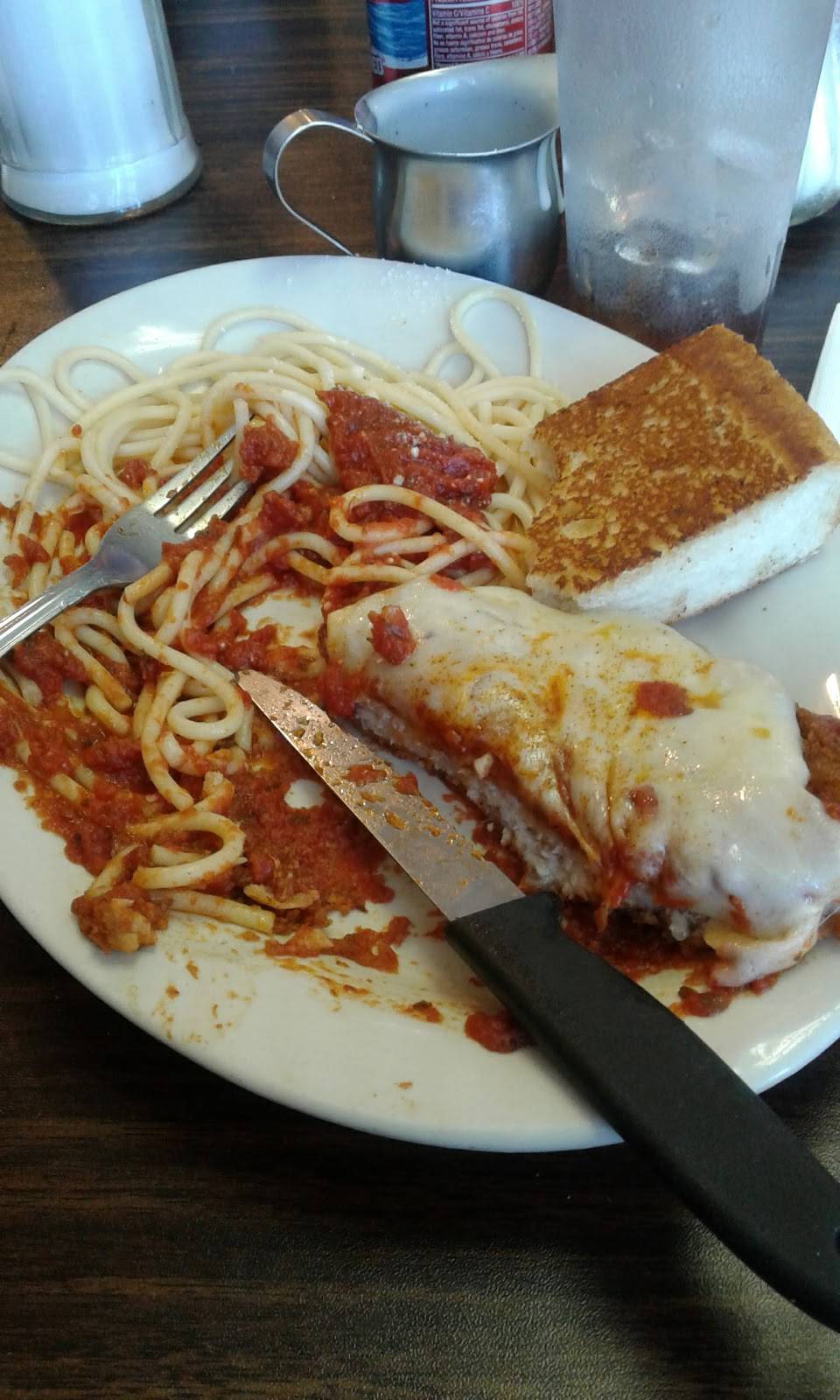 Chris Family Restaurant | restaurant | 84 Broadway Ave, Bedford, OH 44146, USA | 4407861007 OR +1 440-786-1007