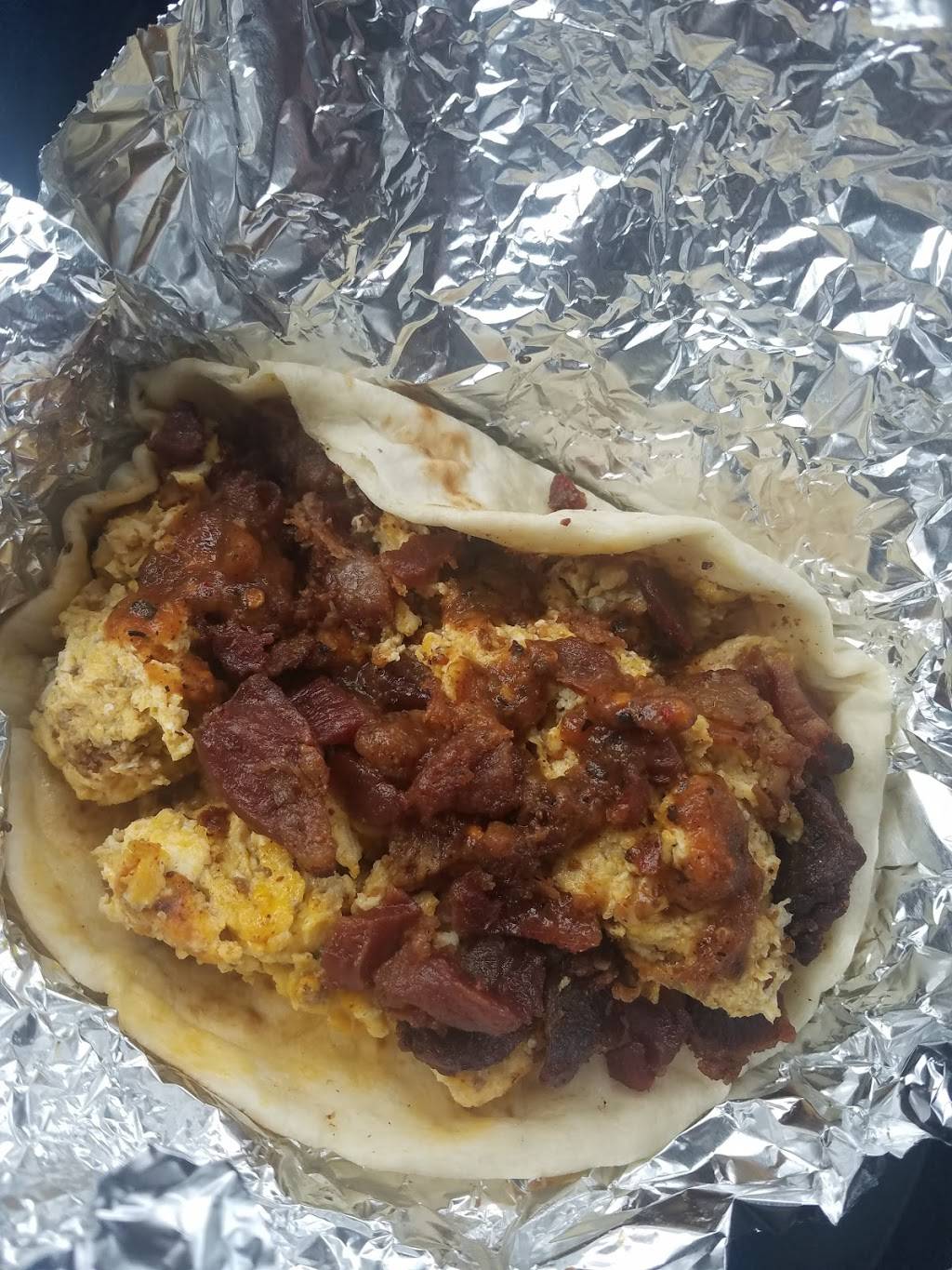 Taqueria El Tapatio | restaurant | 922 Railroad Ave, Portland, TX 78374, USA | 3616431413 OR +1 361-643-1413