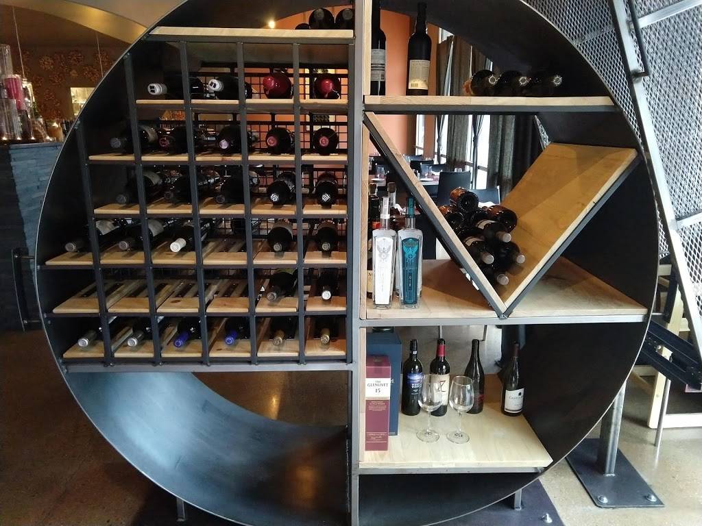 Hoof & Vine | restaurant | 7680 S Union Park Ave, Midvale, UT 84047, USA | 8015694645 OR +1 801-569-4645