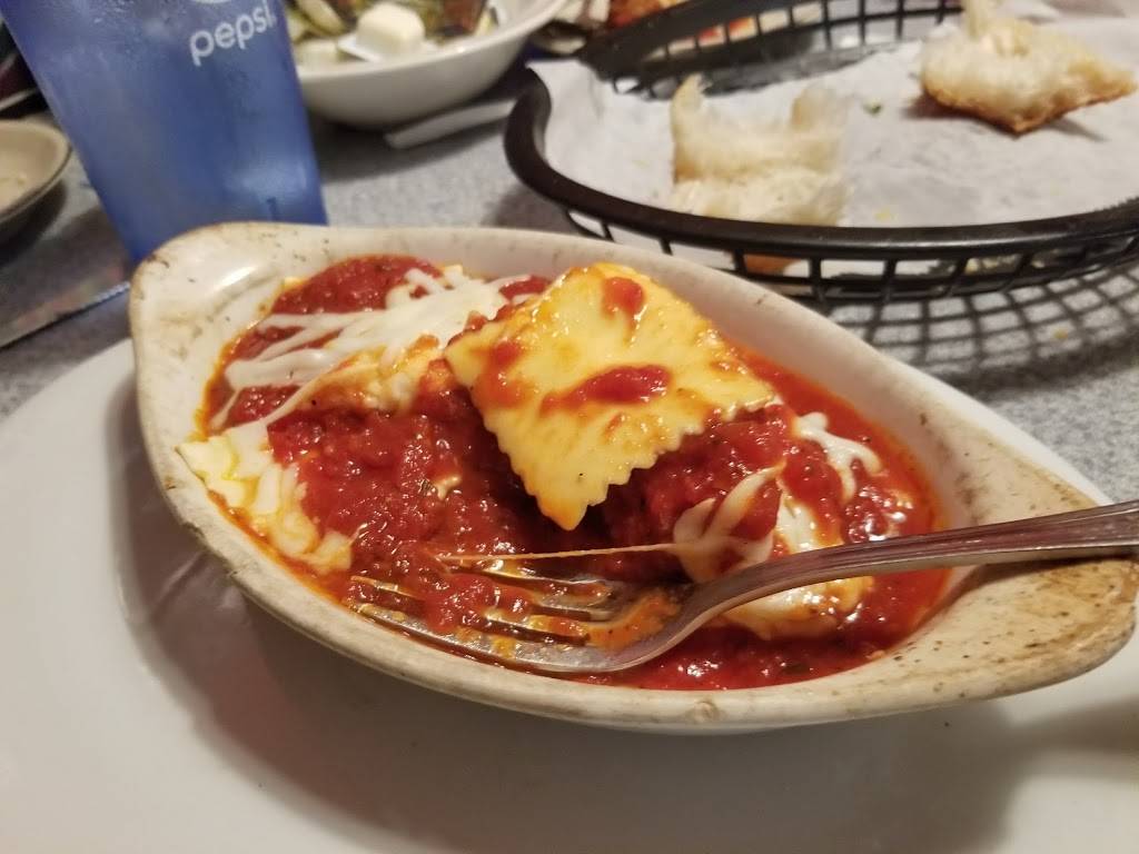 Feras Italian Restaurant | restaurant | 2100 Texoma Pkwy, Sherman, TX 75090, USA | 9038929583 OR +1 903-892-9583