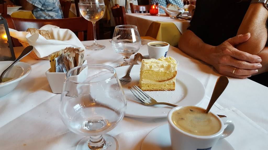 Casa Ludovico Fine Italian Dining | restaurant | 1710 US-19 ALT, Palm Harbor, FL 34683, USA | 7277847779 OR +1 727-784-7779