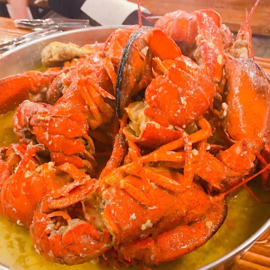 Spicy Fingers Seafood Kitchen—Cajun seafood boil & more | restaurant | 1549 W Chicago Ave, Chicago, IL 60642, USA | 3128388868 OR +1 312-838-8868