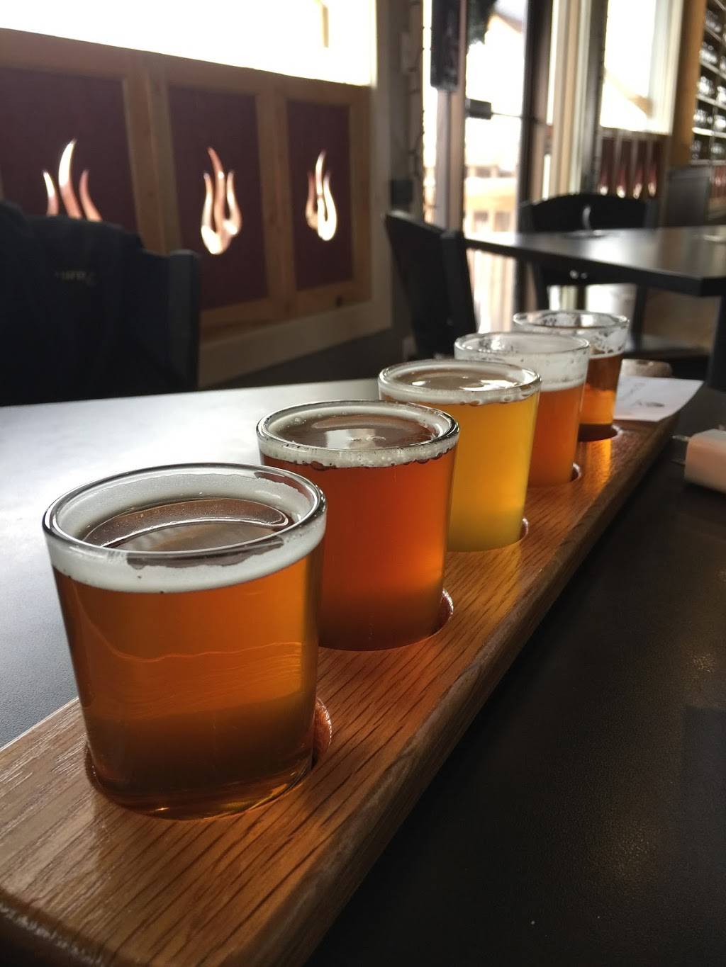 White Flame Brewing Co. | restaurant | 5234 36th Ave, Hudsonville, MI 49426, USA | 6162095098 OR +1 616-209-5098