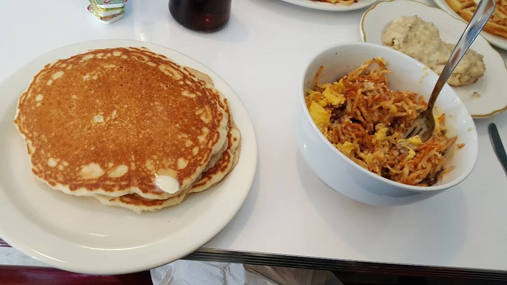 Letty Lous Café & Diner | restaurant | 17209 New College Ave, Wildwood, MO 63040, USA | 6362739317 OR +1 636-273-9317