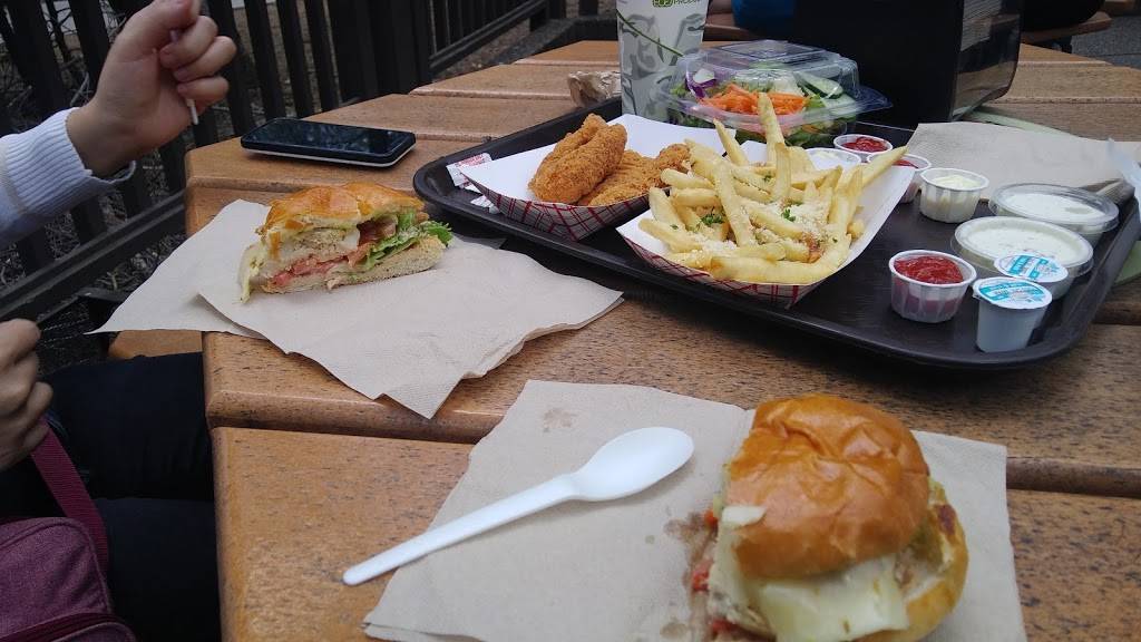 Village Grill | meal takeaway | Yosemite National Park Rd, Yosemite Valley, CA 95389, USA | 2093720200 OR +1 209-372-0200