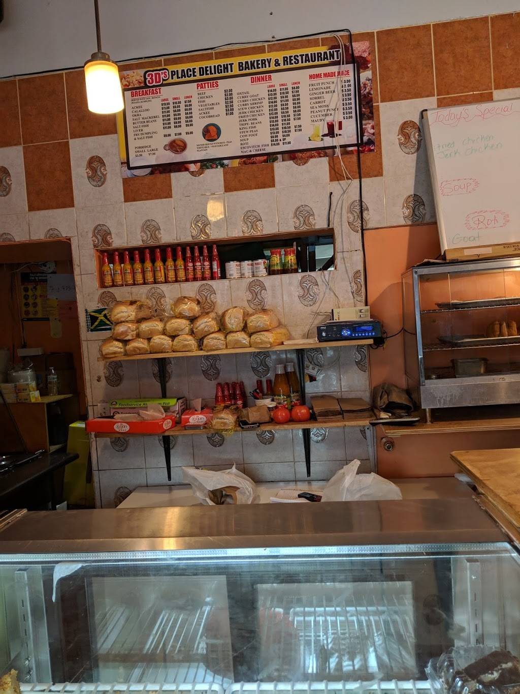 Triple Ds Place | restaurant | 771 Washington Ave, Brooklyn, NY 11238, USA | 7186232310 OR +1 718-623-2310