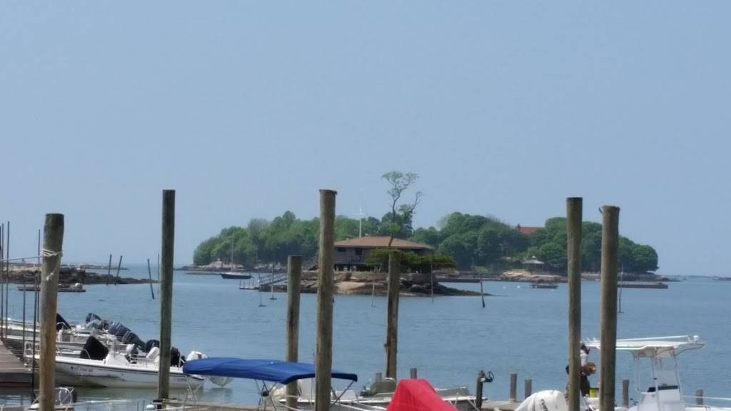 Stony Creek Marine & Cuisine | restaurant | 4 Indian Point Rd, Branford, CT 06405, USA | 2034812836 OR +1 203-481-2836