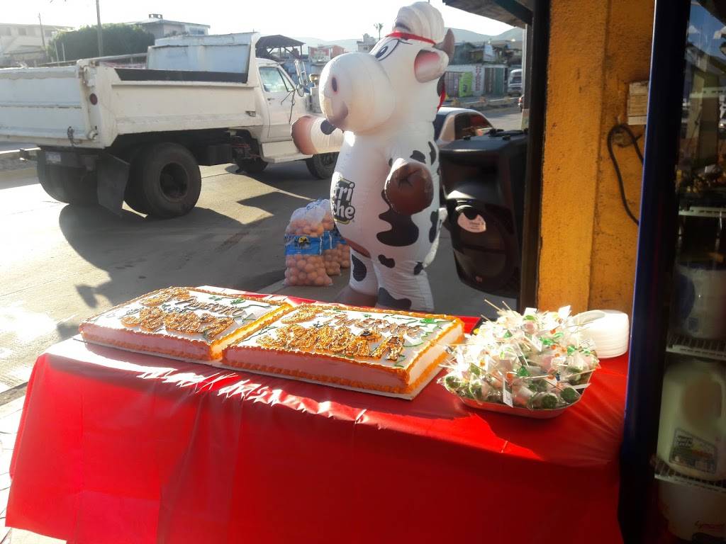 Jugos Sonora Libramiento | restaurant | Sexta 1139, Maestros, 22840 Ensenada, B.C., Mexico | 016462444846 OR +52 646 244 4846