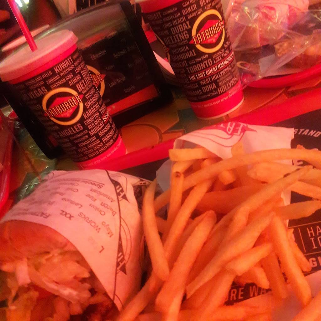 Fatburger | restaurant | 2300 Paseo Verde Pkwy #2011, Henderson, NV 89012, USA | 7026172209 OR +1 702-617-2209