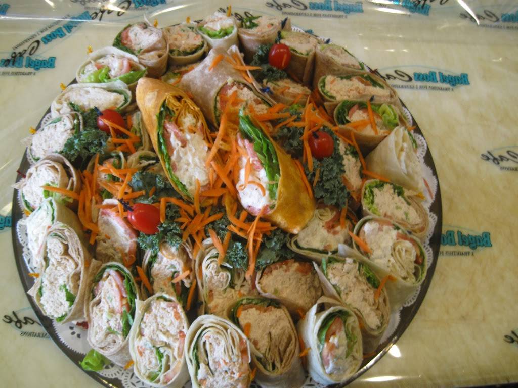 Bagel Boss | cafe | 43 Old Country Rd, Carle Place, NY 11514, USA | 5162481155 OR +1 516-248-1155