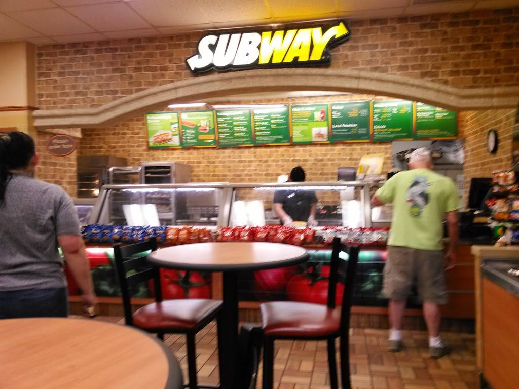 Subway Restaurants | restaurant | 2209 N Park Rd, Plant City, FL 33563, USA | 8136590288 OR +1 813-659-0288