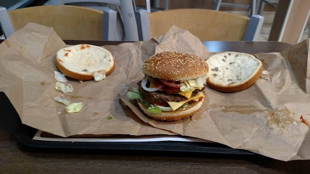 Burger King | restaurant | 3301 Fort Hamilton Pkwy, Brooklyn, NY 11218, USA | 7184389153 OR +1 718-438-9153