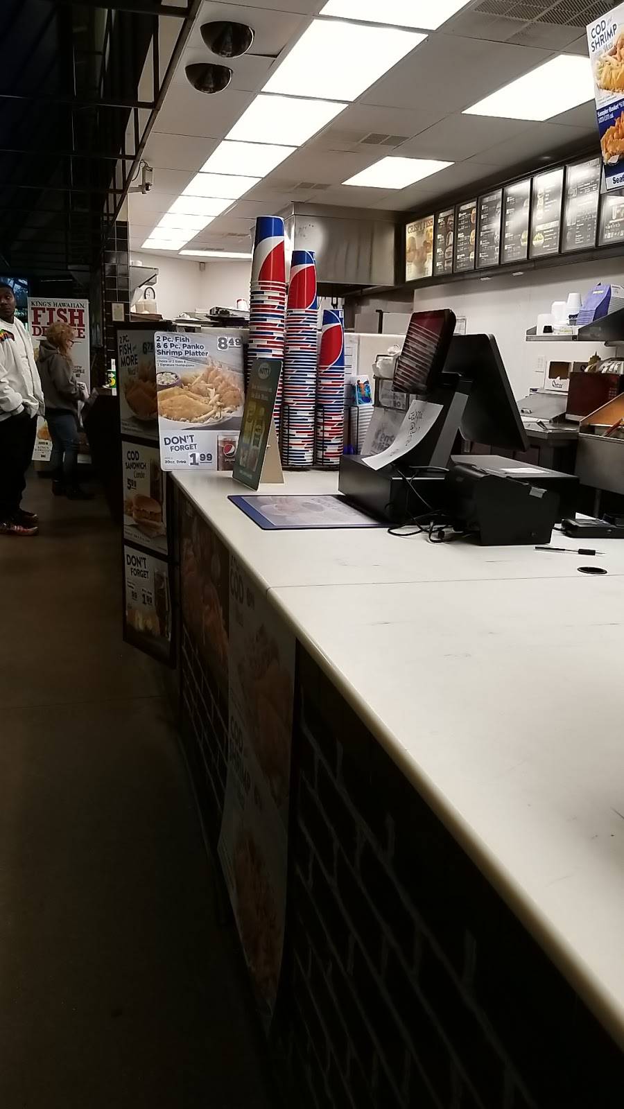 Arbys | restaurant | 705 E Virginia Ave, Crewe, VA 23930, USA | 4346451400 OR +1 434-645-1400