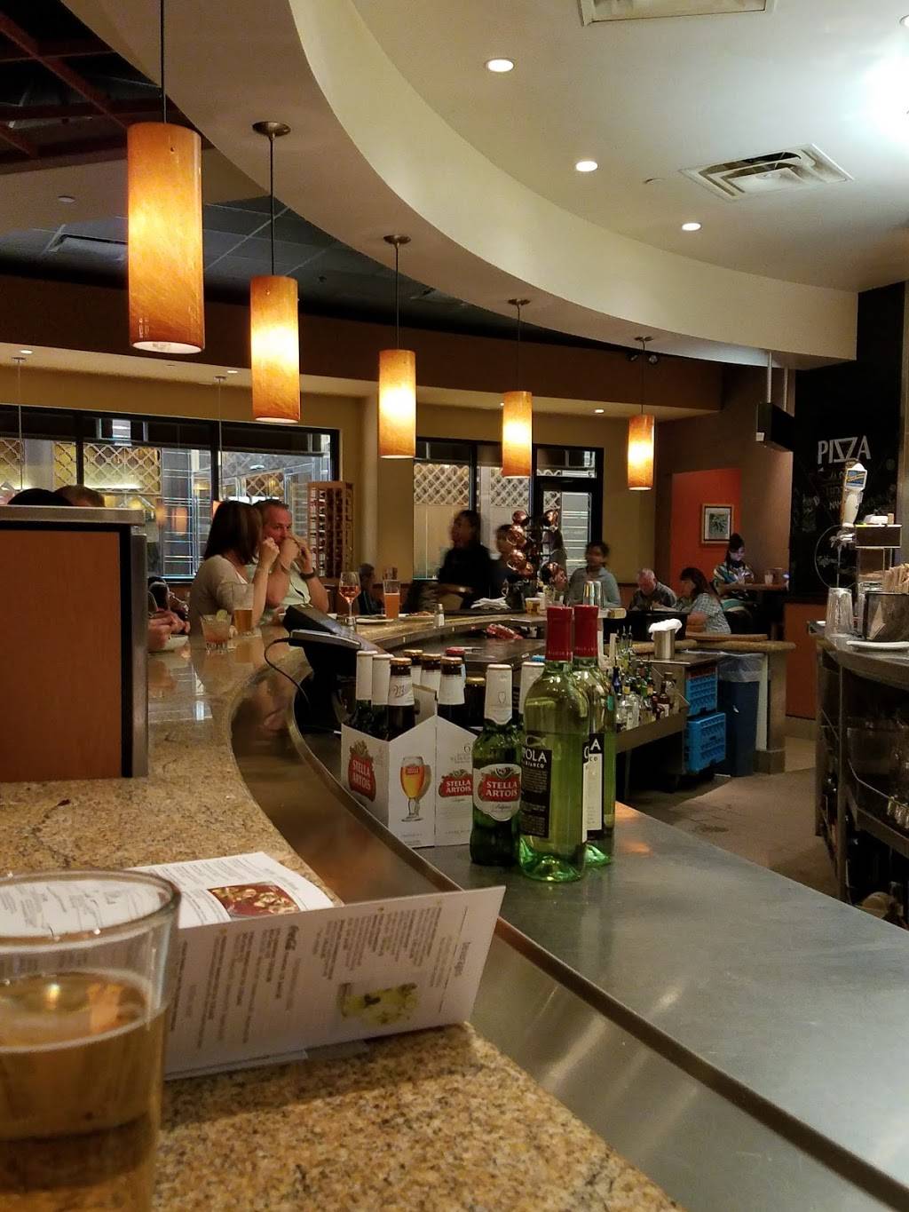 California Pizza Kitchen at Twelve Oaks | restaurant | 27500 Novi Rd, Novi, MI 48377, USA | 2484493280 OR +1 248-449-3280