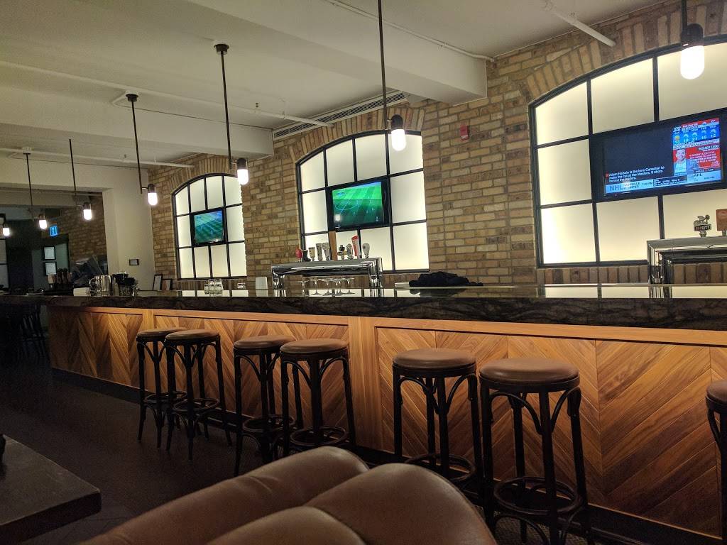 TWH Social | restaurant | 1 King St W, Kitchener, ON N2G 1A3, Canada | 5197458478 OR +1 519-745-8478