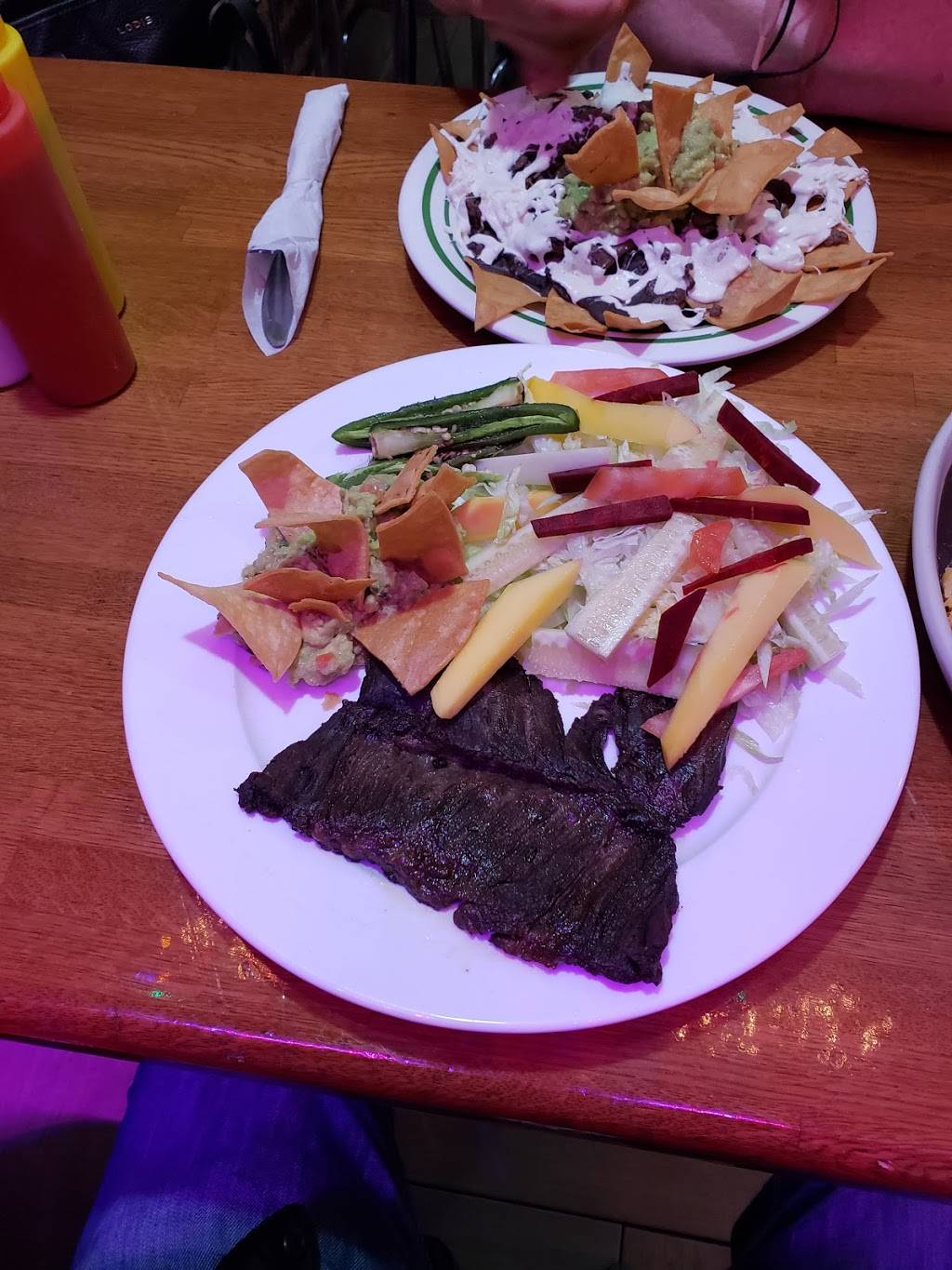 Tacos El Paisa | restaurant | 1548 St Nicholas Ave, New York, NY 10040, USA | 9175210972 OR +1 917-521-0972