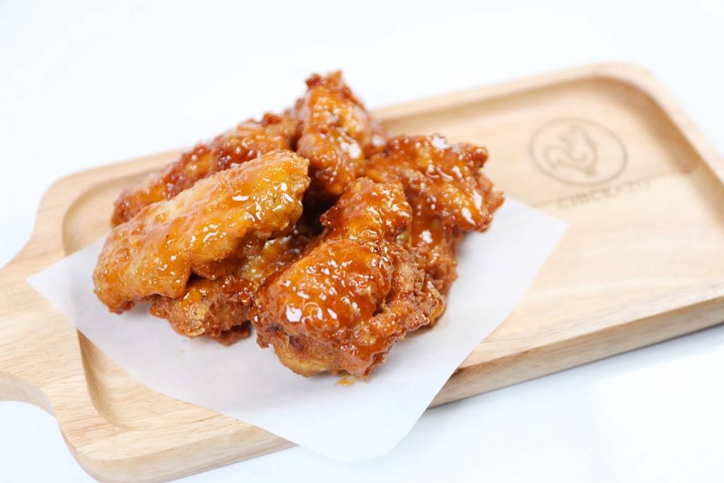 Chickazo Kitchen | restaurant | 11419 Santa Monica Blvd #20, Los Angeles, CA 90025, USA | 3235245955 OR +1 323-524-5955