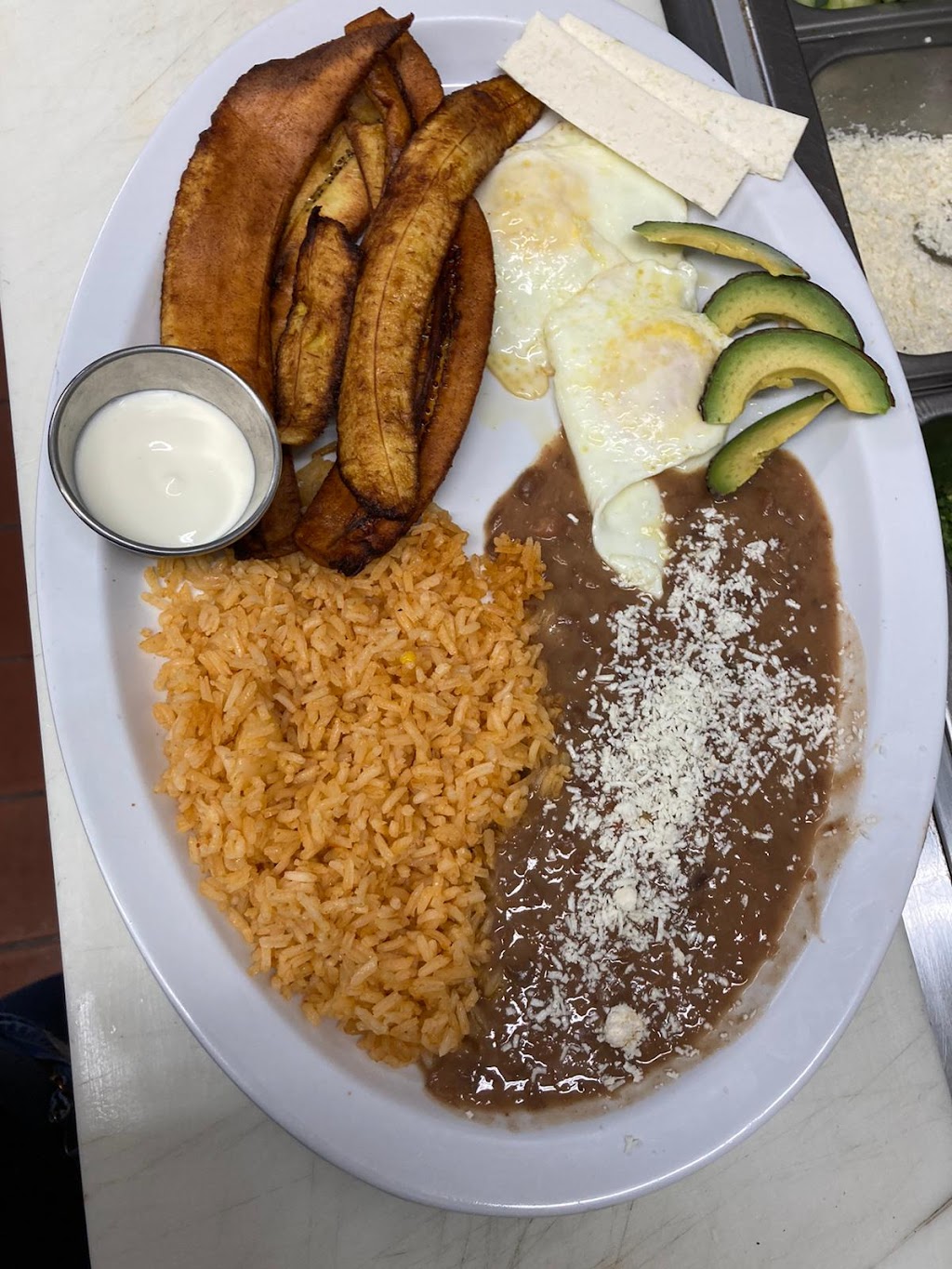 mariscos ixtapa mexican grill 360 llc | restaurant | 2600 W Edinger Ave, Santa Ana, CA 92704, USA | 7147604244 OR +1 714-760-4244