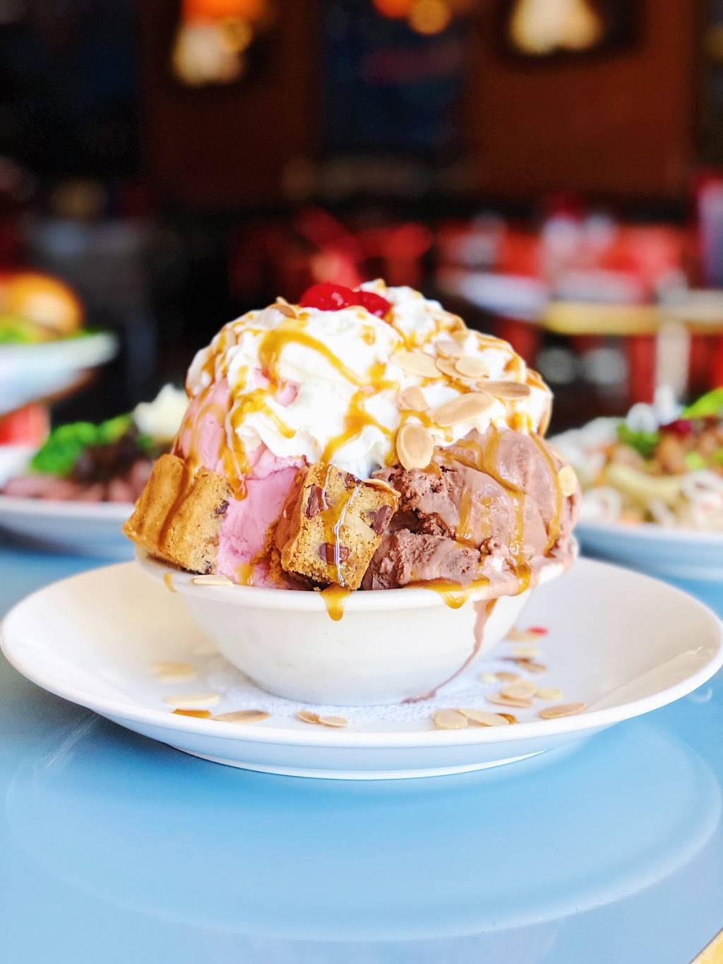 The Blue Horse Restaurant | restaurant | 247 Raritan Ave, Highland Park, NJ 08904, USA | 7324302583 OR +1 732-430-2583