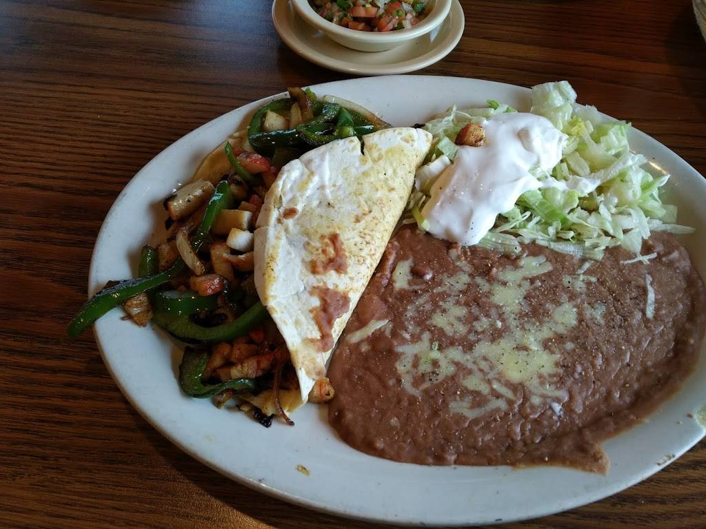 El Tarasco | restaurant | 5425 New Cut Rd, Louisville, KY 40214, USA | 5023685628 OR +1 502-368-5628