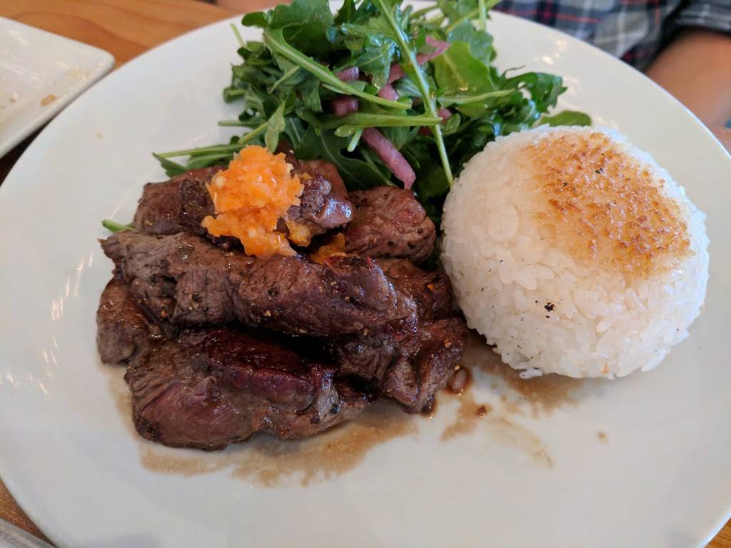 Boathouse Collective | restaurant | 1640 Pomona Ave, Costa Mesa, CA 92627, USA | 9496463176 OR +1 949-646-3176