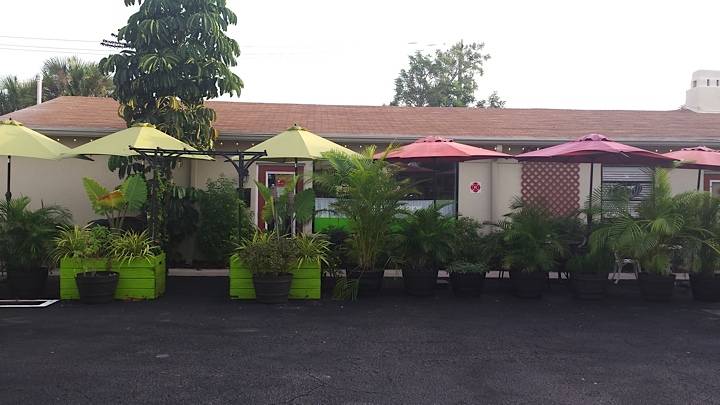 Taste of Something Special | restaurant | 410 E Boynton Beach Blvd #1, Boynton Beach, FL 33435, USA | 5616190627 OR +1 561-619-0627