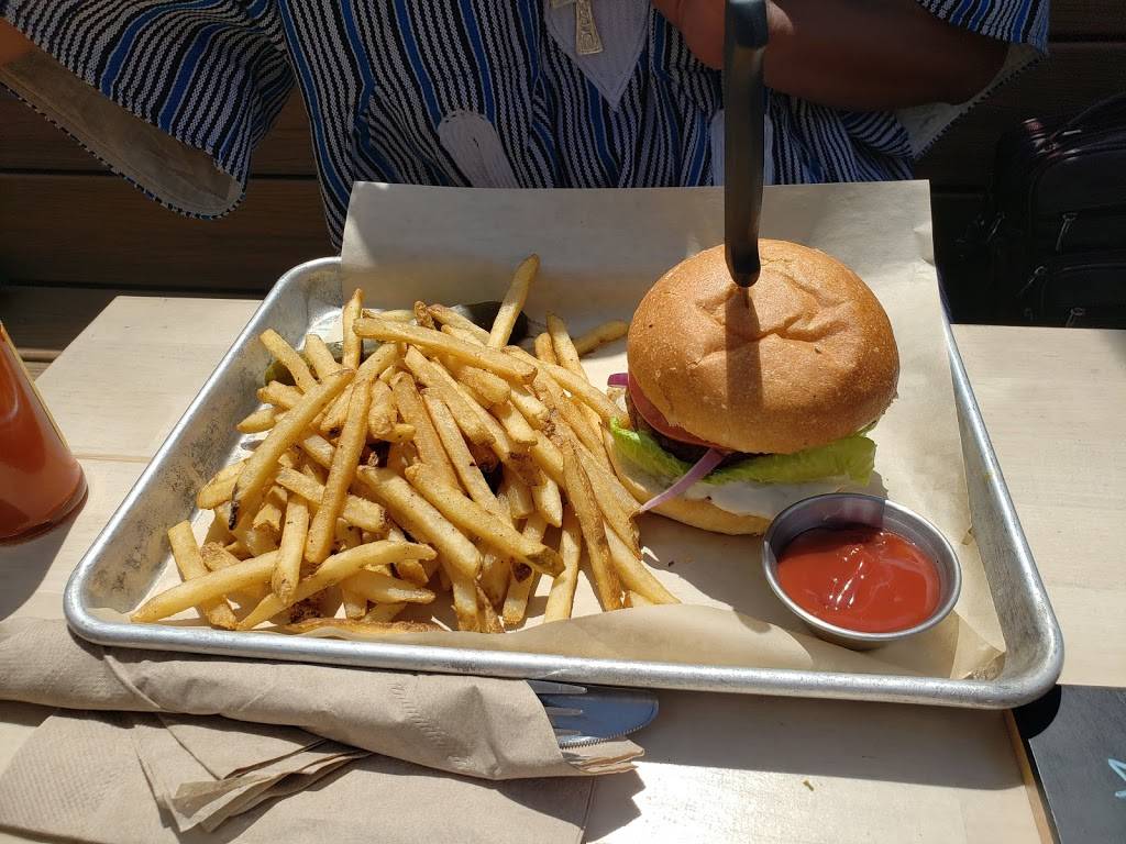 Second Nature | restaurant | 5026 Cass St, San Diego, CA 92109, USA | 8582475236 OR +1 858-247-5236