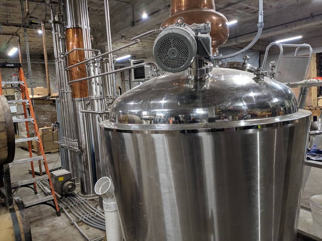 Oakley Brothers Distillery | restaurant | 34 W 8th St, Anderson, IN 46016, USA | 7652745590 OR +1 765-274-5590