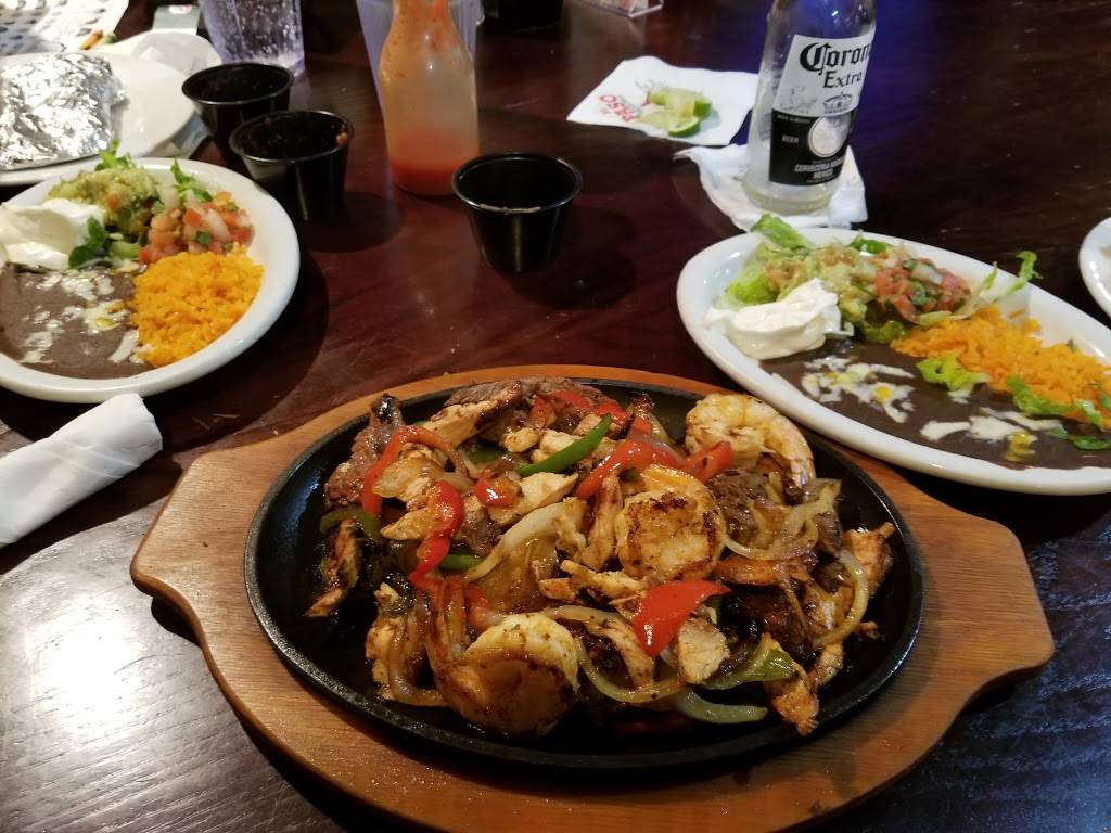 El Paso Mexican Grill - Metairie | restaurant | 601 Veterans Blvd, Metairie, LA 70005, USA | 5042184590 OR +1 504-218-4590