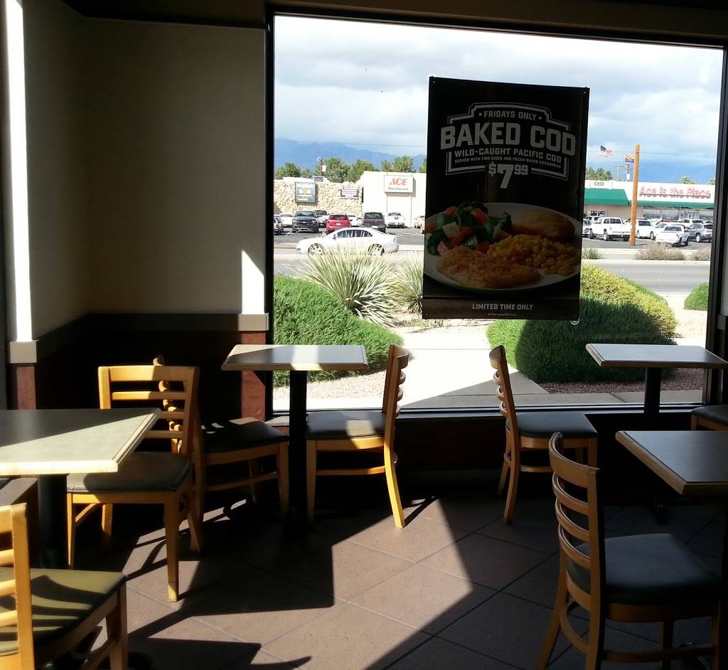 Boston Market | restaurant | 6960 E 22nd St, Tucson, AZ 85710, USA | 5207455600 OR +1 520-745-5600