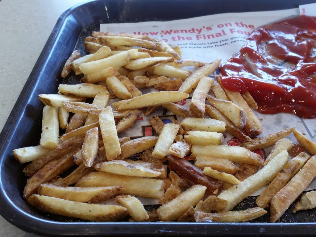 Wendys | restaurant | 2290 NW 46th St Nw, Owatonna, MN 55060, USA | 5074517403 OR +1 507-451-7403