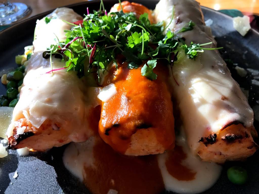 Kawanhee Inn & Restaurant | restaurant | 12 Annes Way, Weld, ME 04285, USA | 2075852000 OR +1 207-585-2000