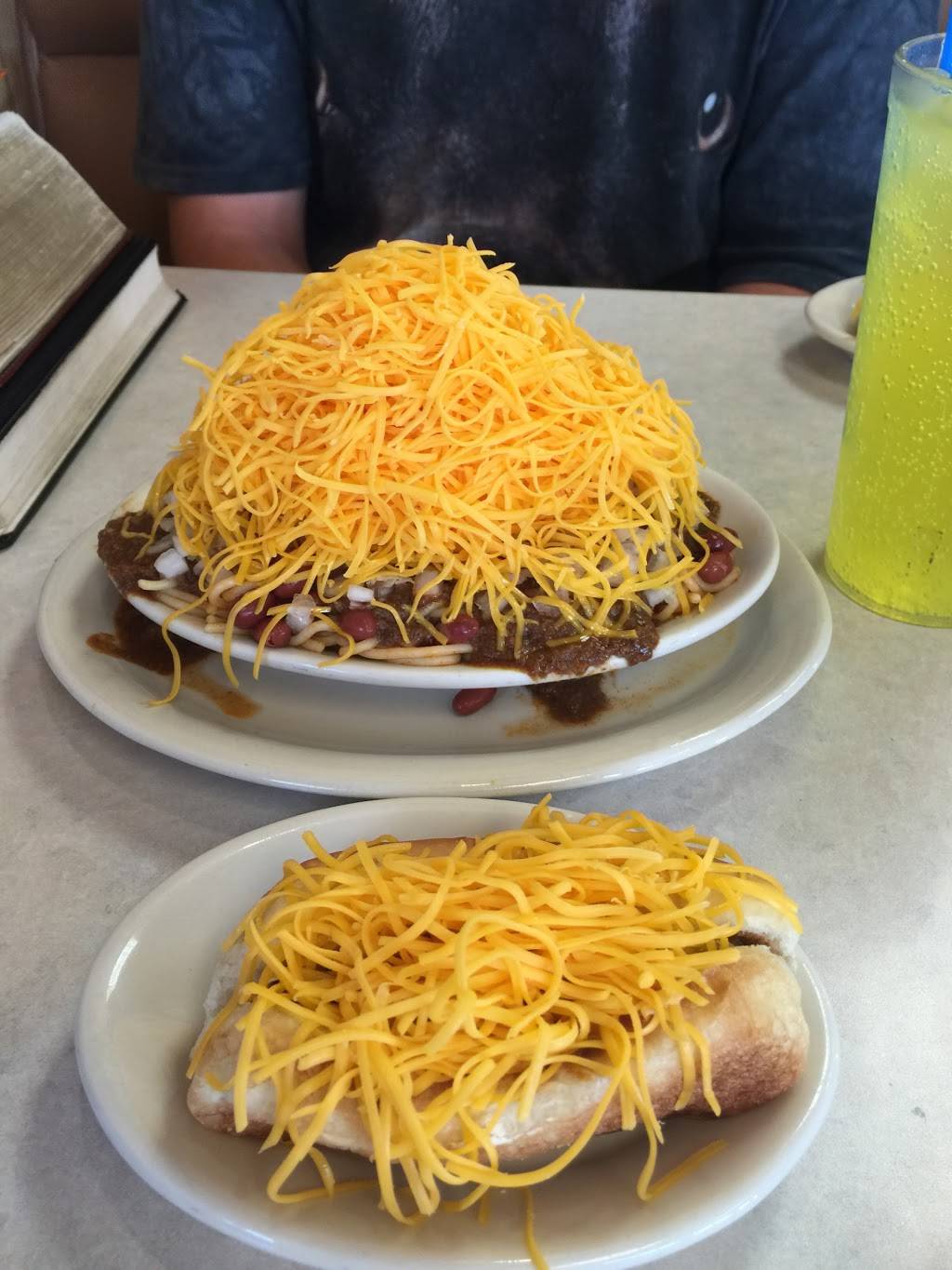 Skyline Chili | restaurant | 7603 Old Troy Pike, Huber Heights, OH 45424, USA | 9372336005 OR +1 937-233-6005