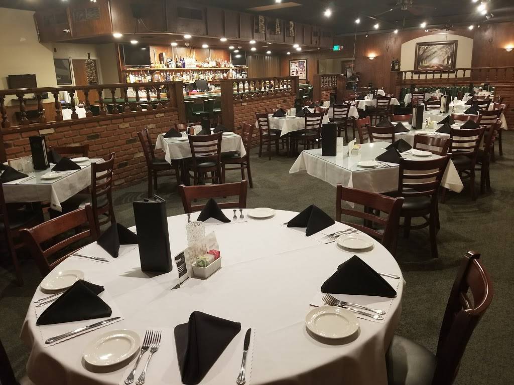 The Bear Club LLC Restaurant | night club | 1695 East Manning Ave, Reedley, CA 93654, USA | 5596382396 OR +1 559-638-2396