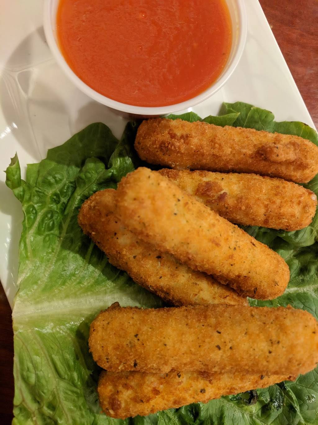 Reginellas Trattoria and Pizzeria | restaurant | 109 Volvo Pkwy, Chesapeake, VA 23320, USA | 7574104979 OR +1 757-410-4979