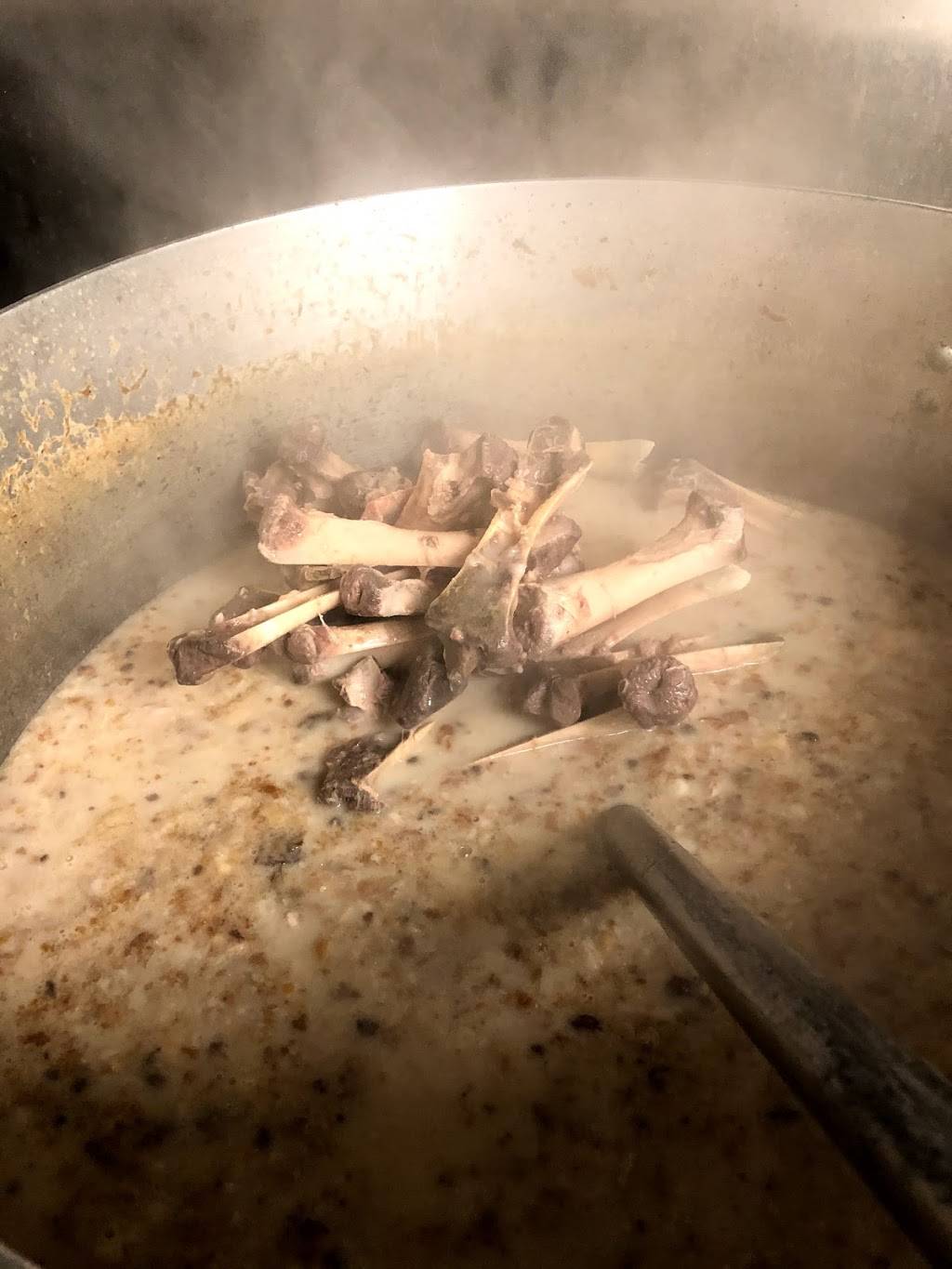 E Ramen | restaurant | 451 W 31st St, Chicago, IL 60616, USA | 3126249745 OR +1 312-624-9745