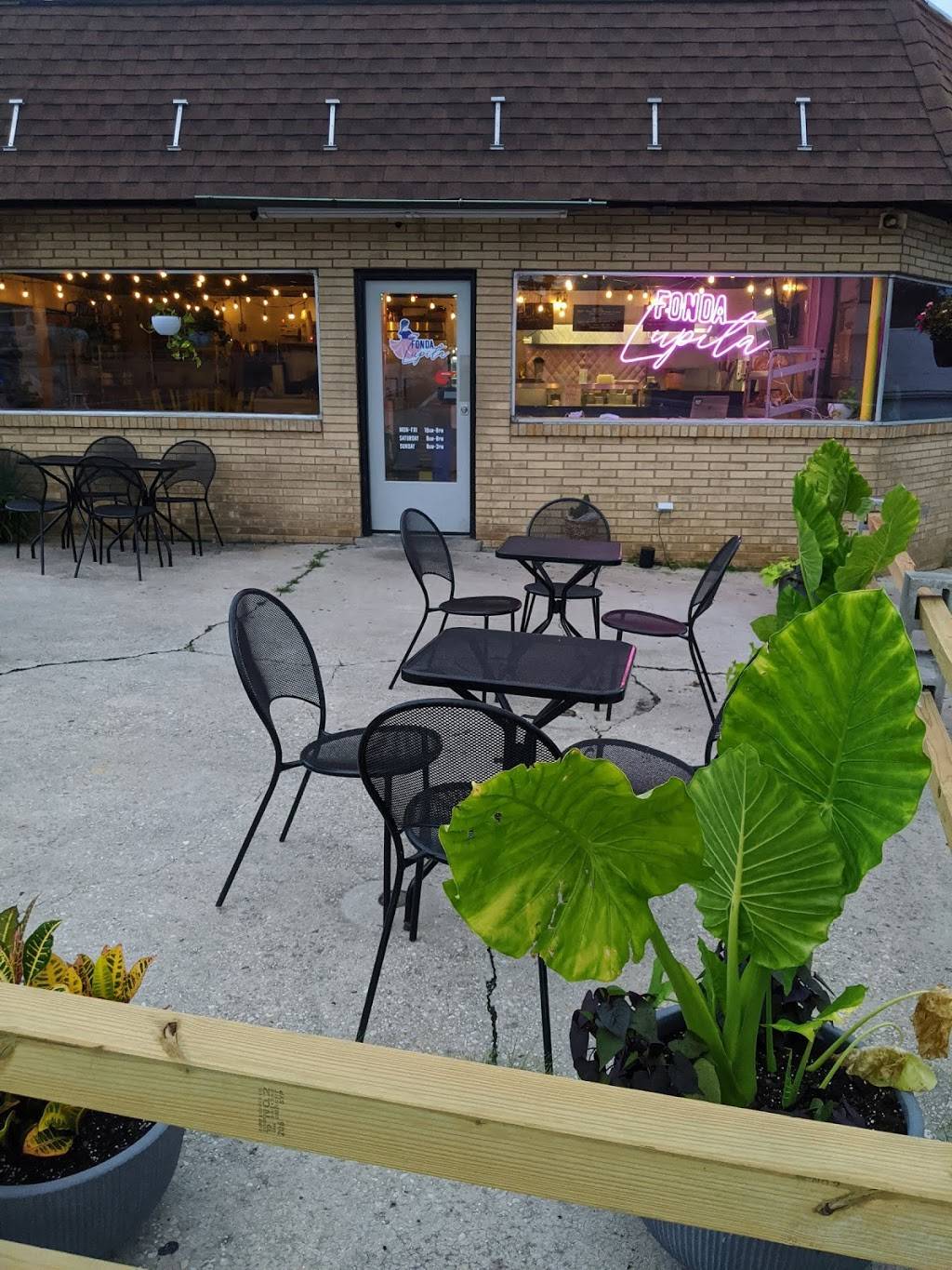 Fonda Lupita | restaurant | 129 W Main St, Sanford, NC 27332, USA | 9193532548 OR +1 919-353-2548