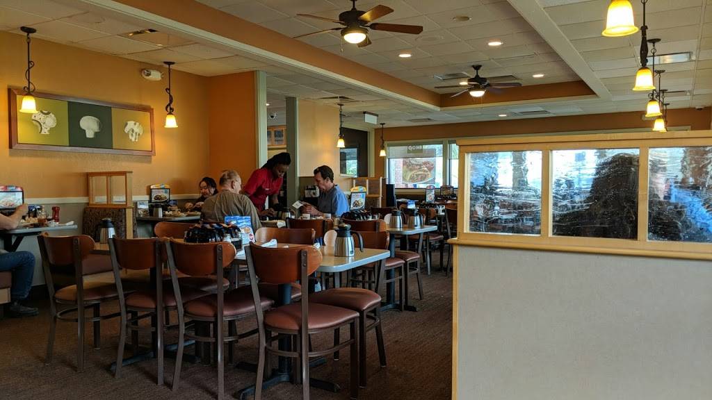 IHOP | bakery | 3463B Lawrenceville-Suwanee Rd, Suwanee, GA 30024, USA | 6787144686 OR +1 678-714-4686