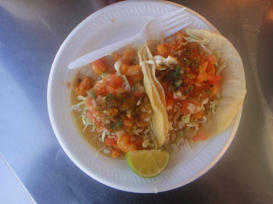 EL CAMICHIN mexican food / mariscos | restaurant | 8241 Canoga Ave, Canoga Park, CA 91304, USA | 8189924241 OR +1 818-992-4241