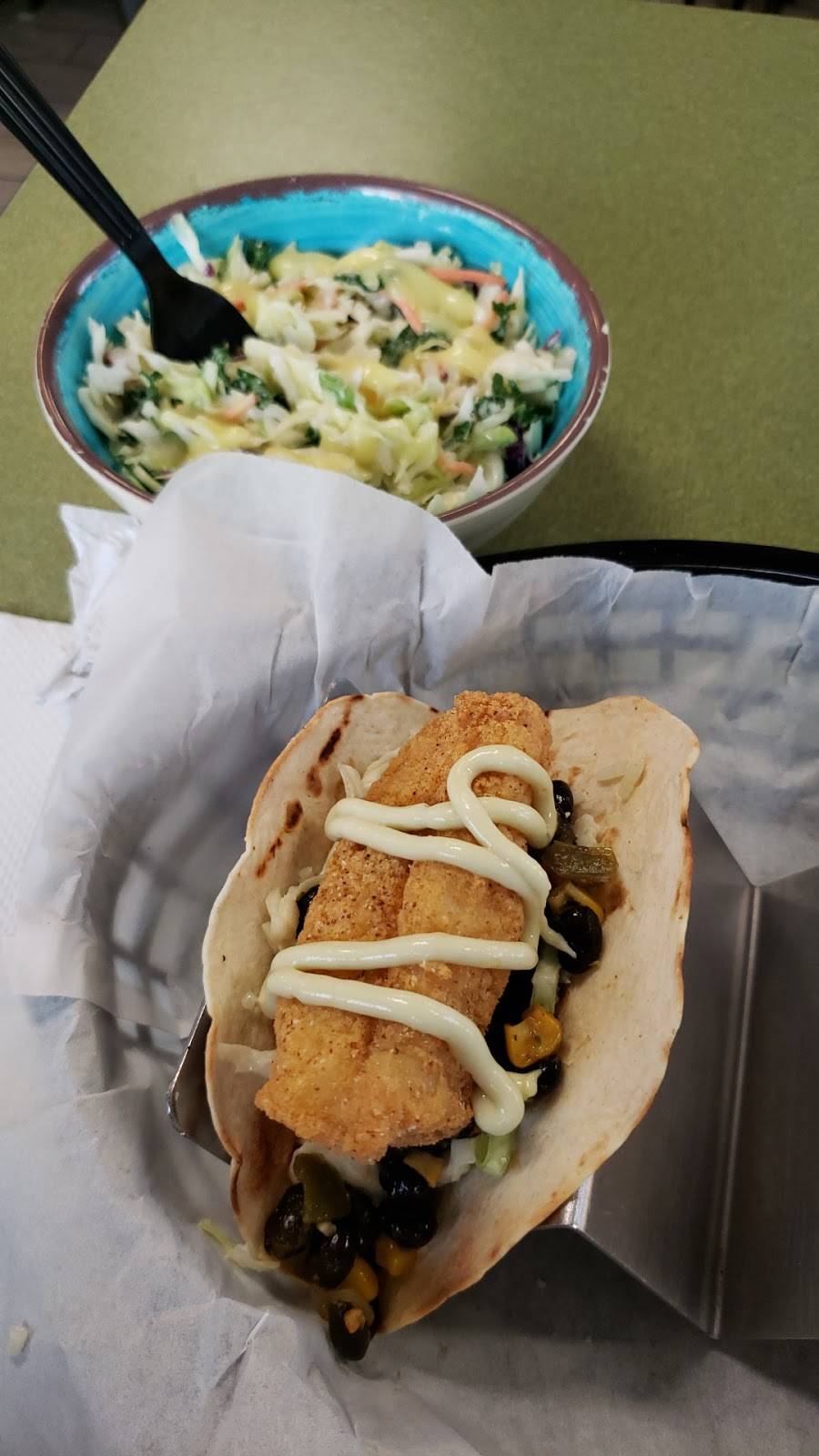 Something Fishy | restaurant | 2107 E Semoran Blvd a, Apopka, FL 32703, USA | 4077034850 OR +1 407-703-4850