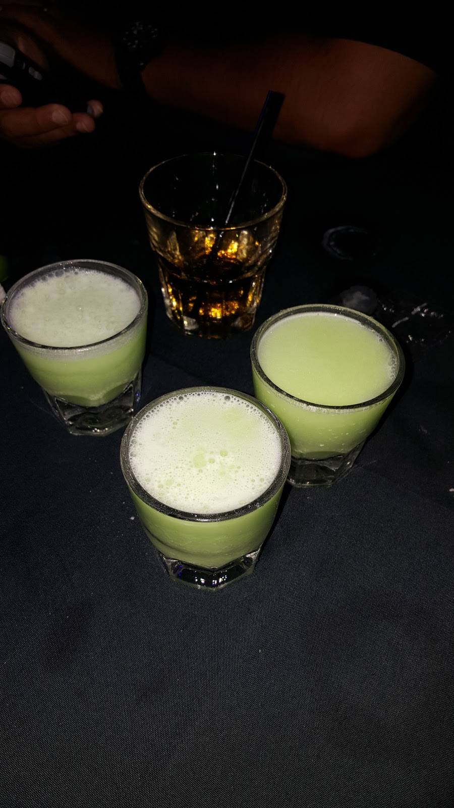 Totally 80s Bar and Grille | restaurant | 2512 W Orangethorpe Ave, Fullerton, CA 92833, USA | 7148790108 OR +1 714-879-0108