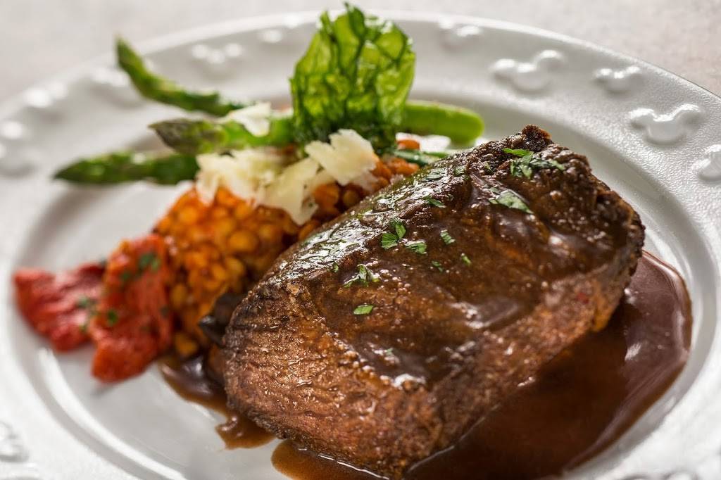 Tonys Town Square Restaurant | restaurant | 1365 W Monorail Way, Orlando, FL 32830, USA | 4078246311 OR +1 407-824-6311