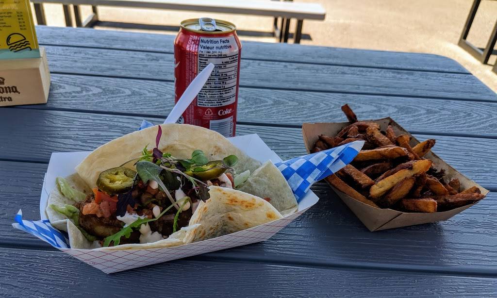 Restaurant Marina Boucherville | restaurant | 535 Boulevard Marie-Victorin, Boucherville, QC J4B 8T4, Canada | 4504494616 OR +1 450-449-4616