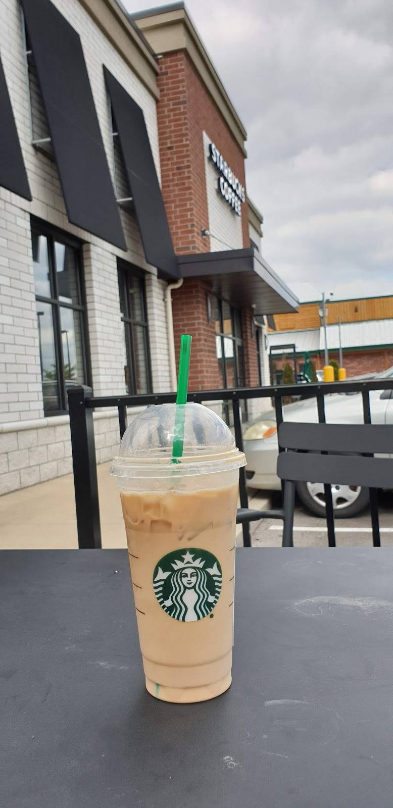 Starbucks | cafe | 3141 Ann Arbor-Saline Rd, Ann Arbor, MI 48103, USA | 7344746377 OR +1 734-474-6377