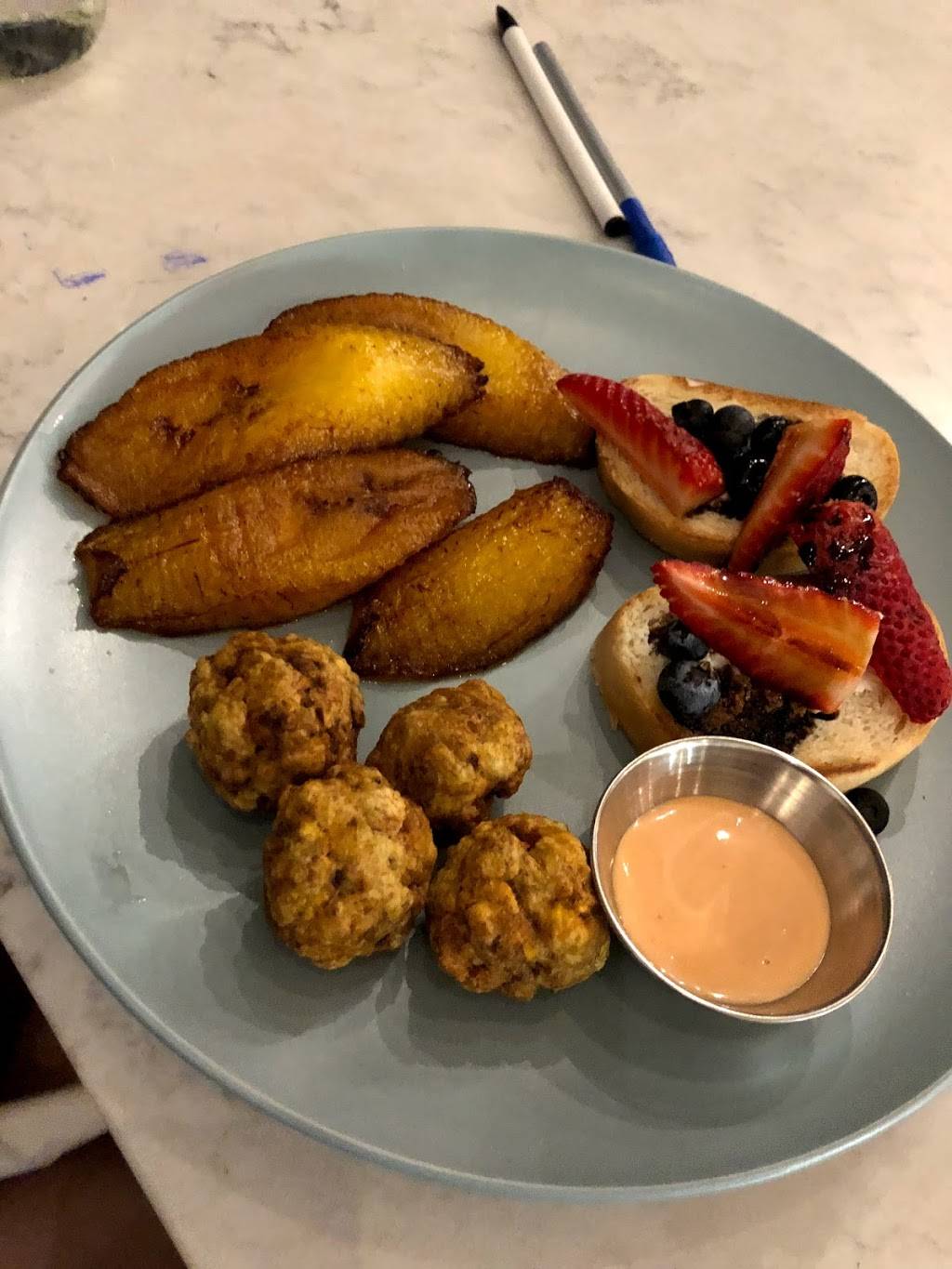 Tropicaleo | restaurant | 4426 4th Ave S, Birmingham, AL 35222, USA | 2056435956 OR +1 205-643-5956