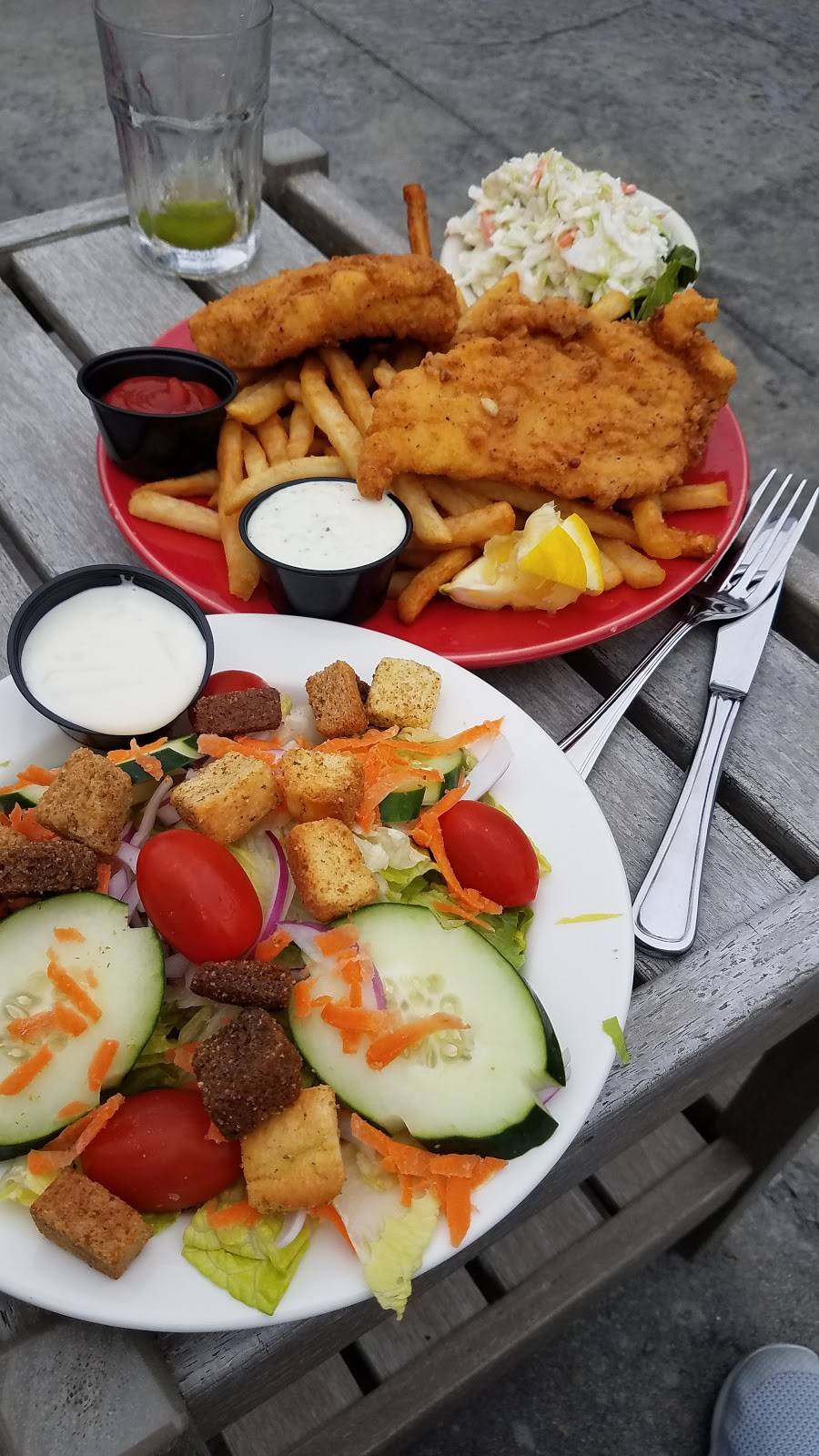 Shipyard Brew Pub Eliot | restaurant | 28 Levesque Dr, Eliot, ME 03903, USA | 2076862026 OR +1 207-686-2026