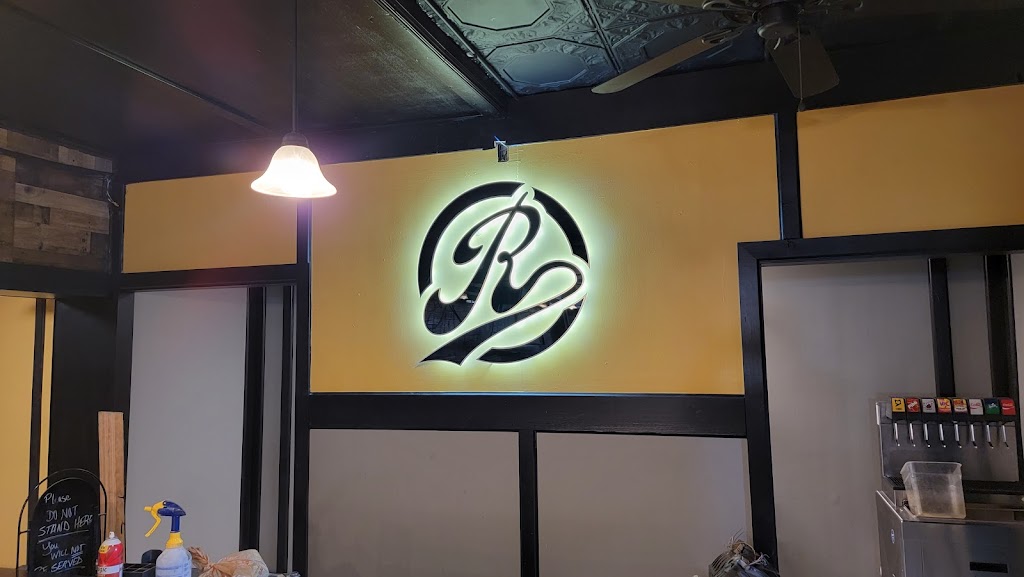 Referees Sports Bar | restaurant | 311 N Main St, Piqua, OH 45356, USA | 9379162028 OR +1 937-916-2028