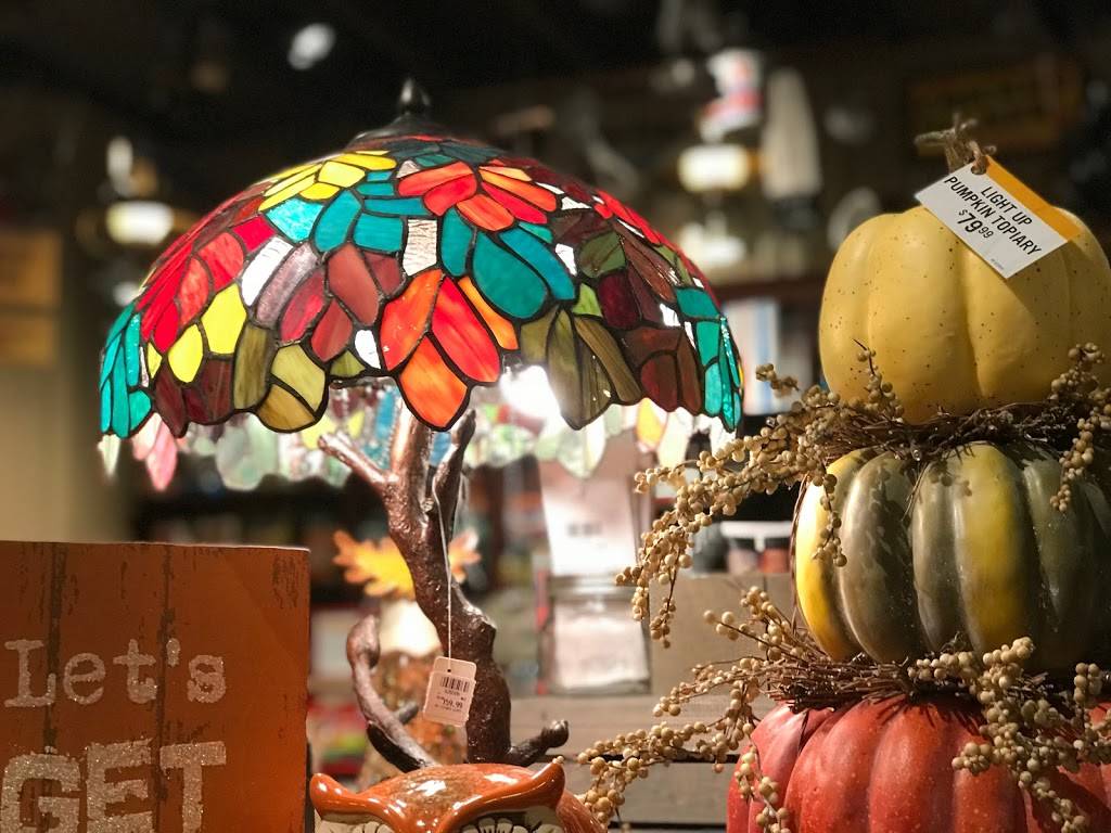 Cracker Barrel Old Country Store | restaurant | 3820 Wards Rd, Lynchburg, VA 24502, USA | 4345821940 OR +1 434-582-1940