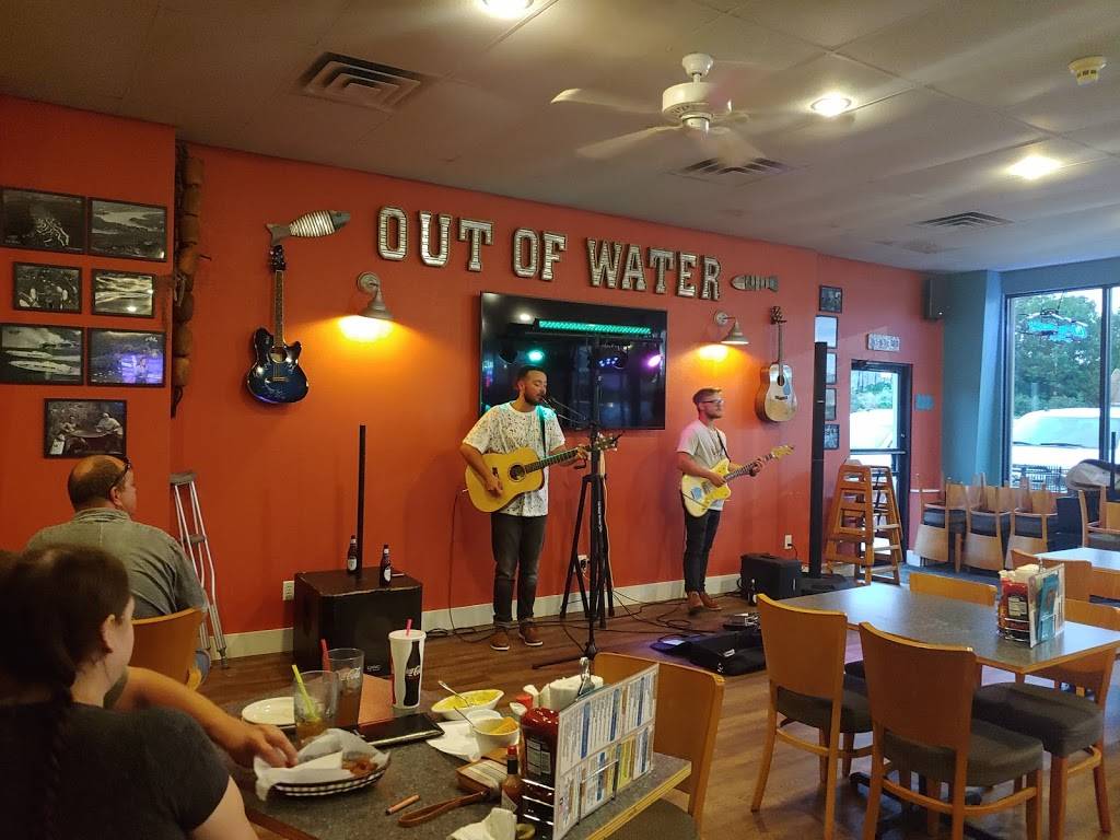 The Fish & Co. Out of Water | restaurant | 1165 North Business, MO-5, Camdenton, MO 65020, USA | 5733179565 OR +1 573-317-9565