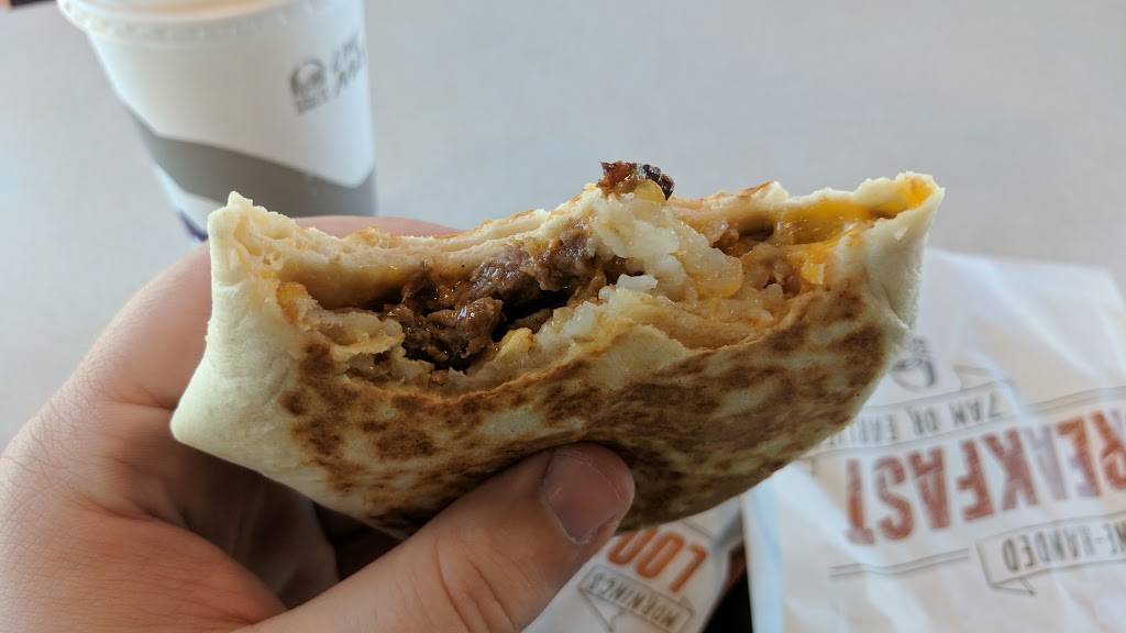 Taco Bell | meal takeaway | 7715 150th St W, Apple Valley, MN 55124, USA | 9529534553 OR +1 952-953-4553